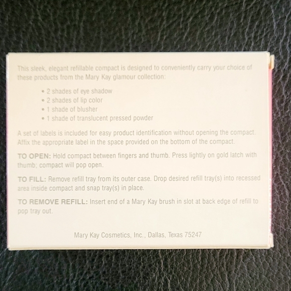 NIB Vintage Mary Kay Glamour Compact 0101 for eyes, lips, blush, powder. Labels - Picture 4 of 12